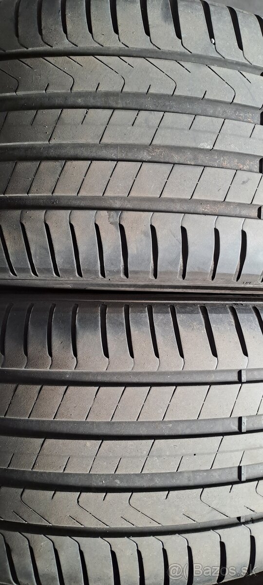 Predám 2ks jazdené letné pneumatiky 245/40r18-97Y Pirelli