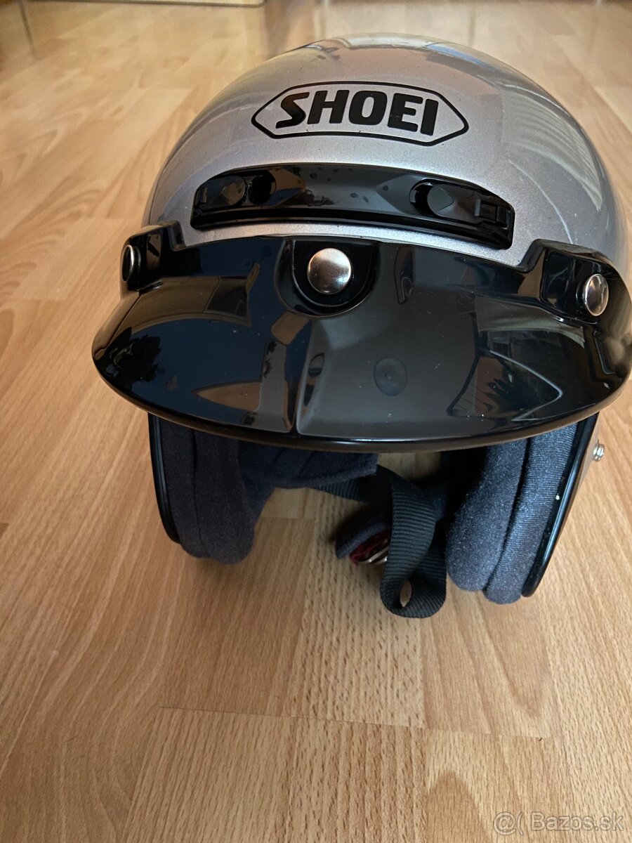 Moto prilby SHOEI