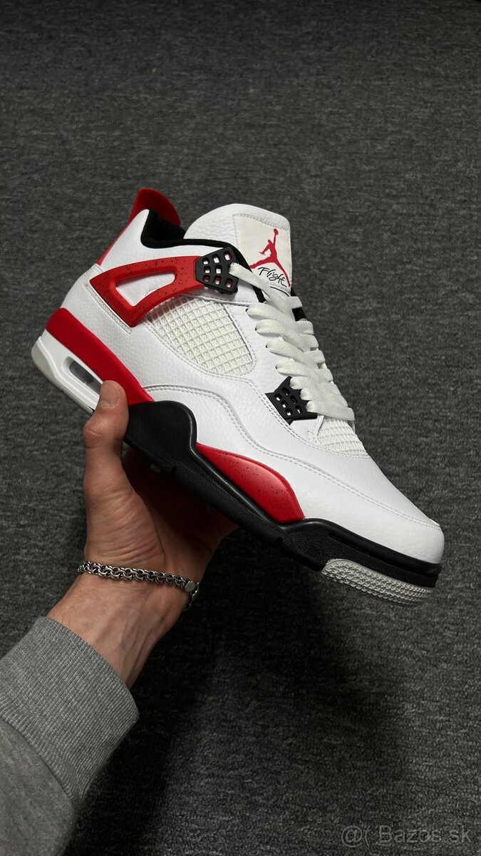 Nike Air Jordan 4 Retro "Red Cement"