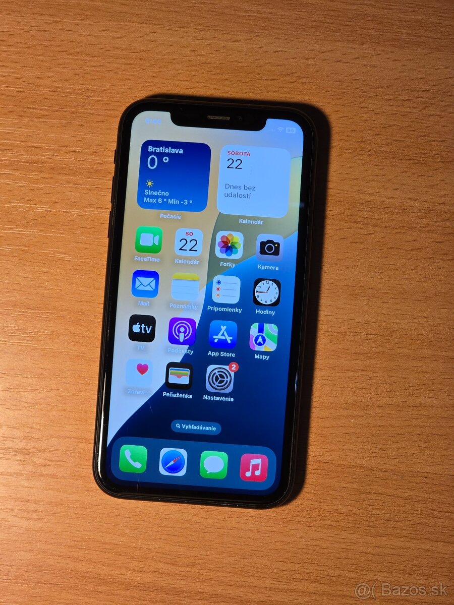 Apple iPhone XR