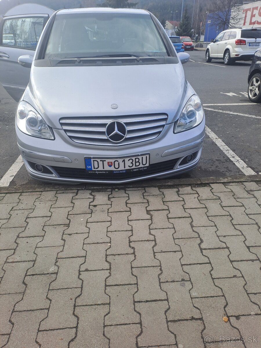 Mercedes b 200