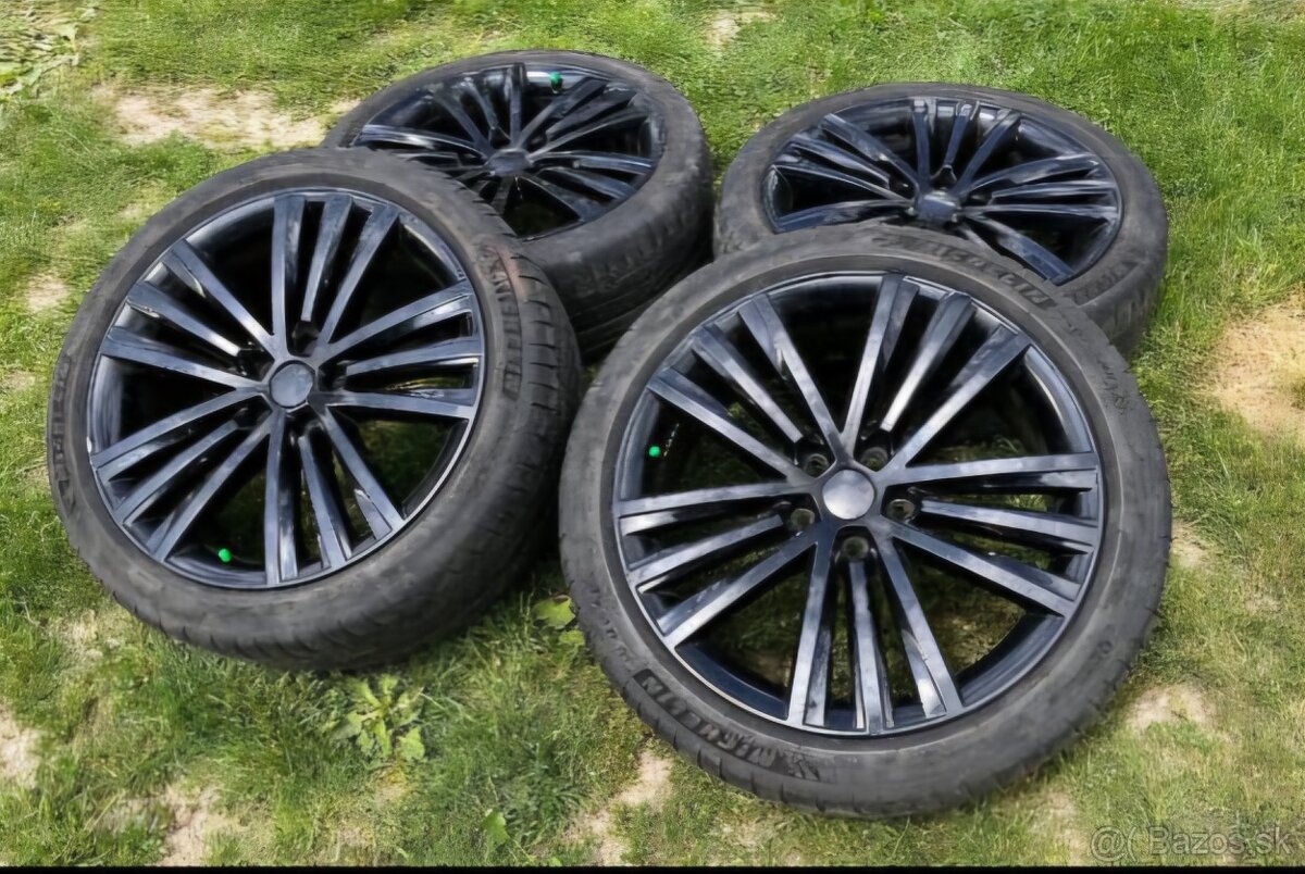 Predám originál disky Škoda Sirius 5x112 R19 s pneu