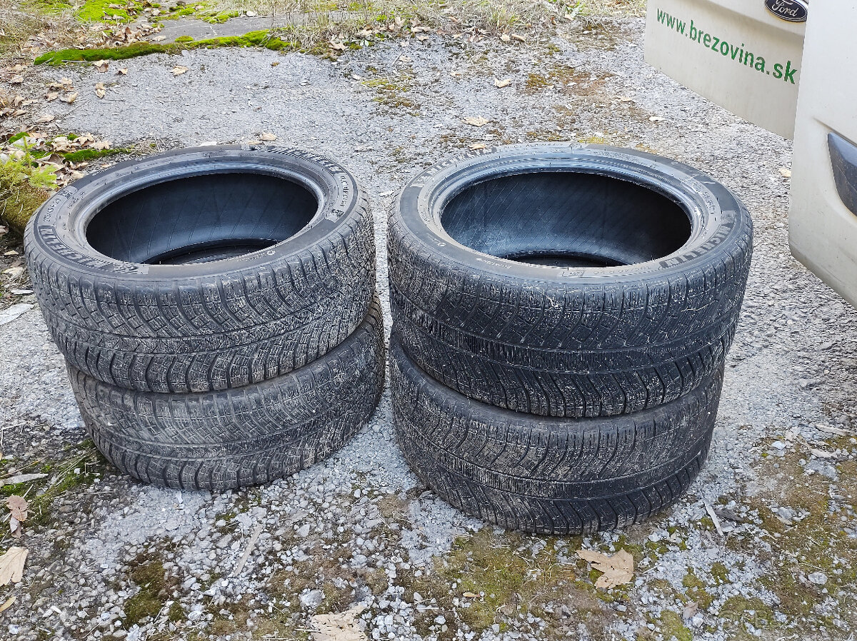 Pneu Michelin R20