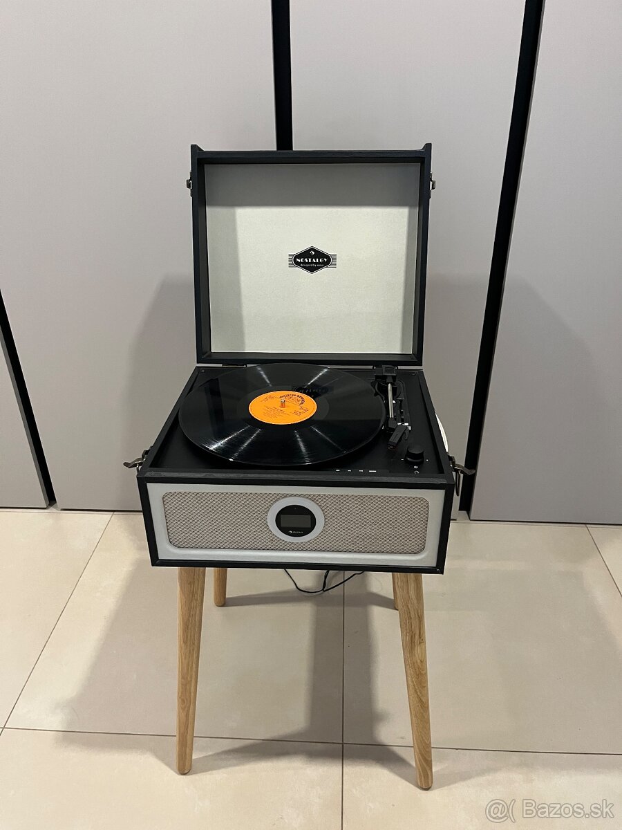 Gramofon Auna Sarah Ann DAB+