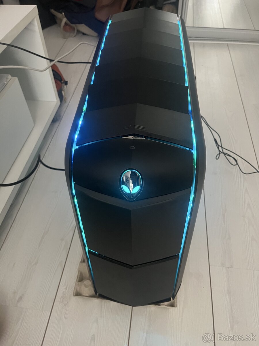 Predám Alienware Aurora r4