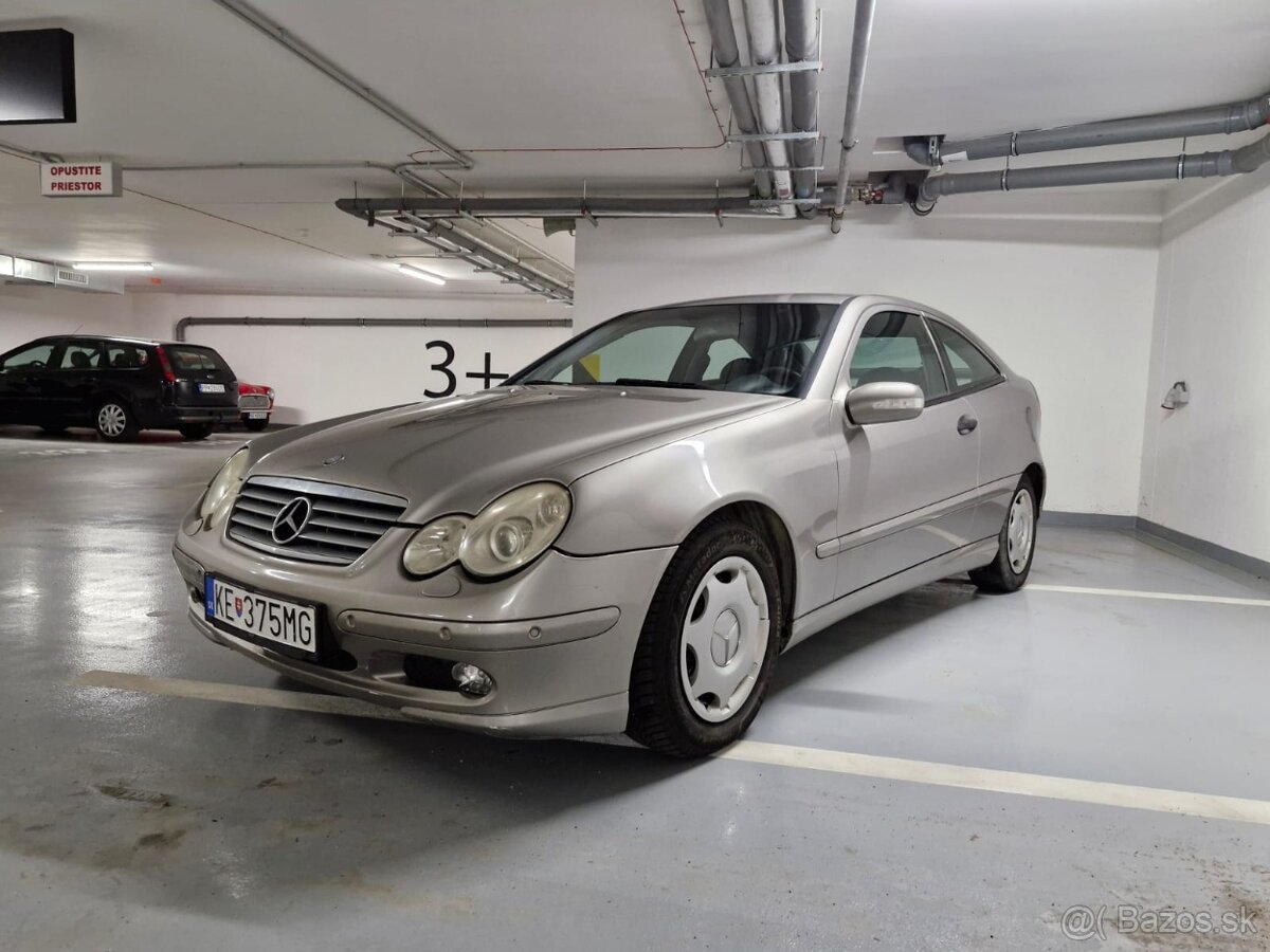 Mercedes C trieda Sportcoupé 220 CDI