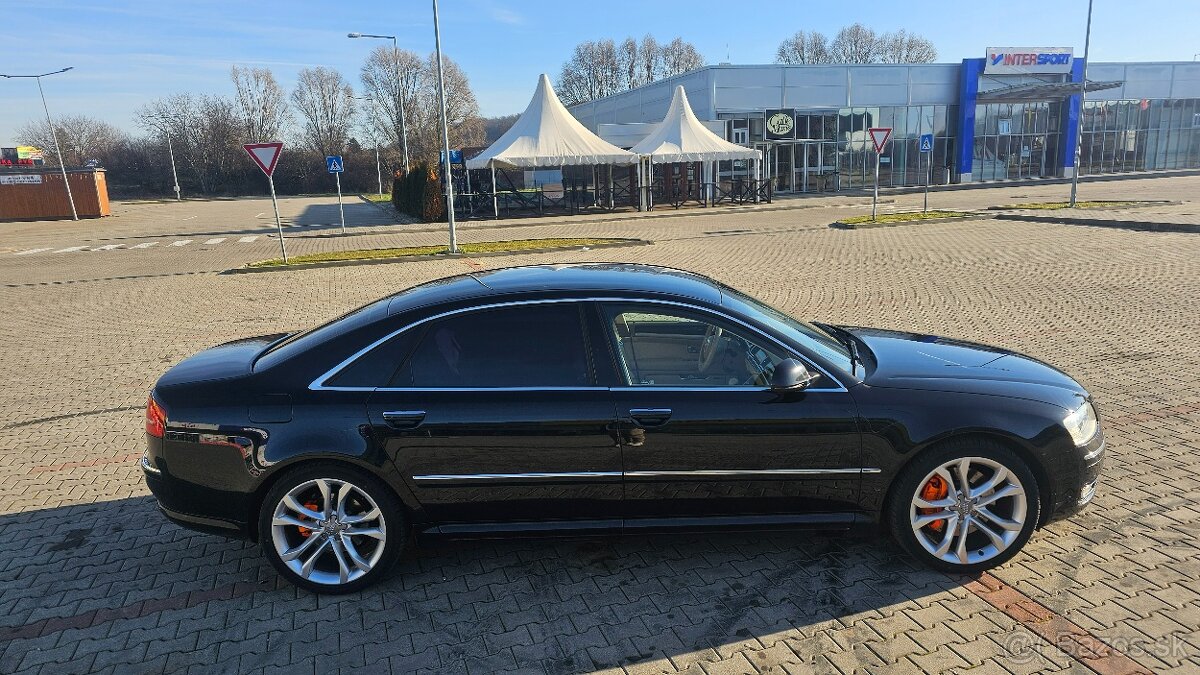 Audi A8L 4.2 V8 TDI