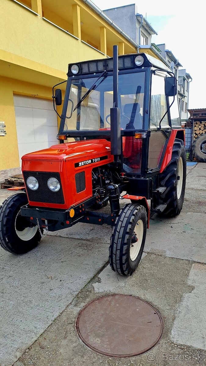 Zetor 7011