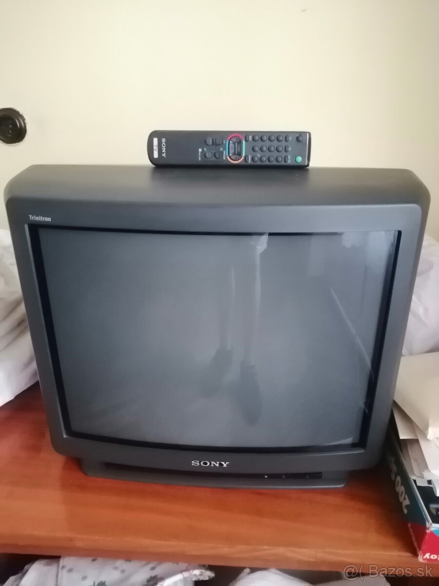 SONY Trinitron TV