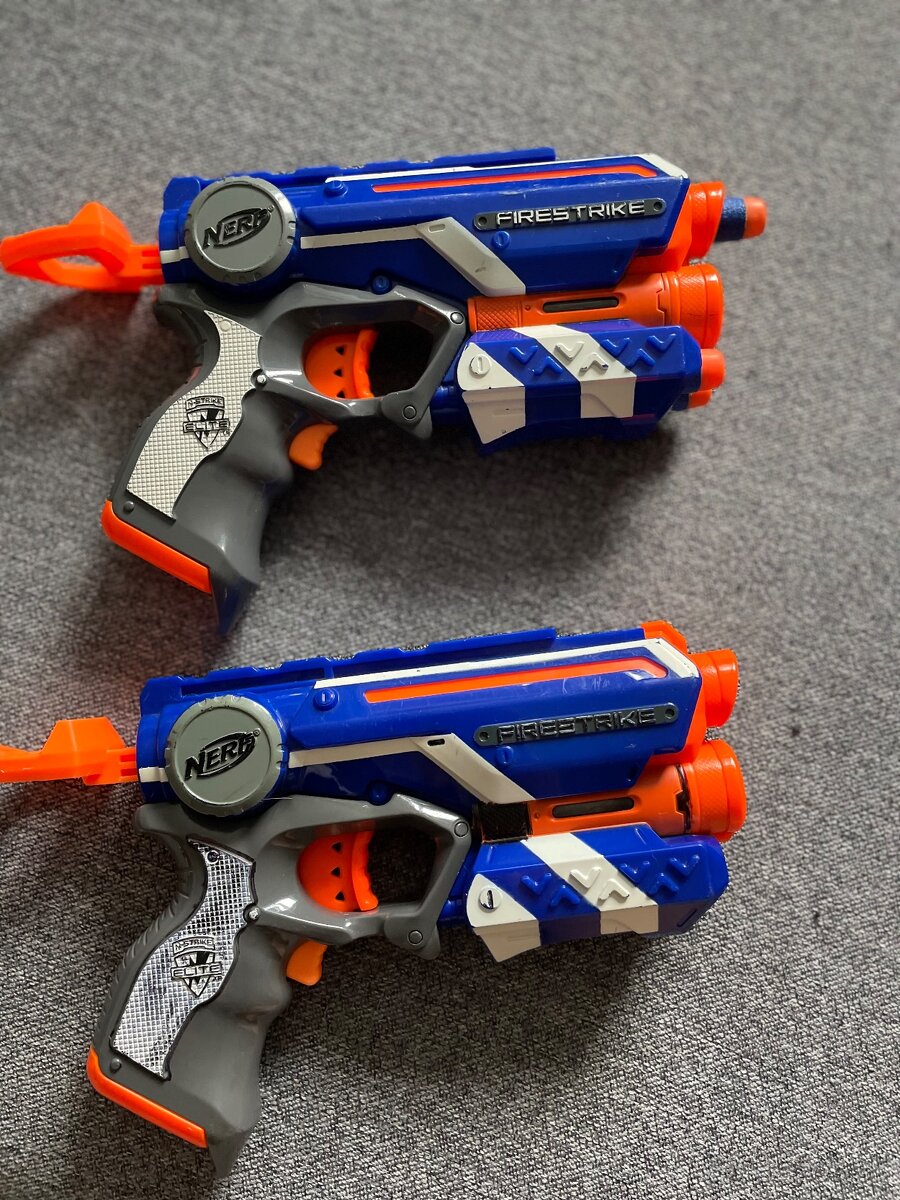 Nerf Firestrike 2x