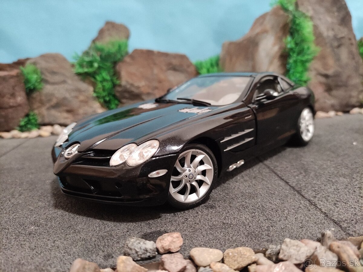 Prodám model 1:18 Mercedes Benz SLR