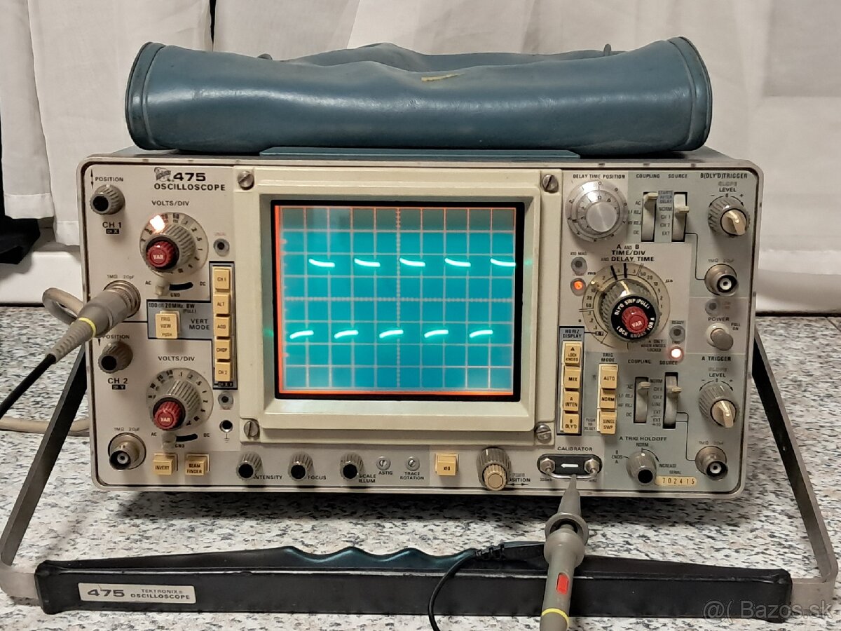 2x 200MHz / Tektronix TEK 475 / analógový osciloskop