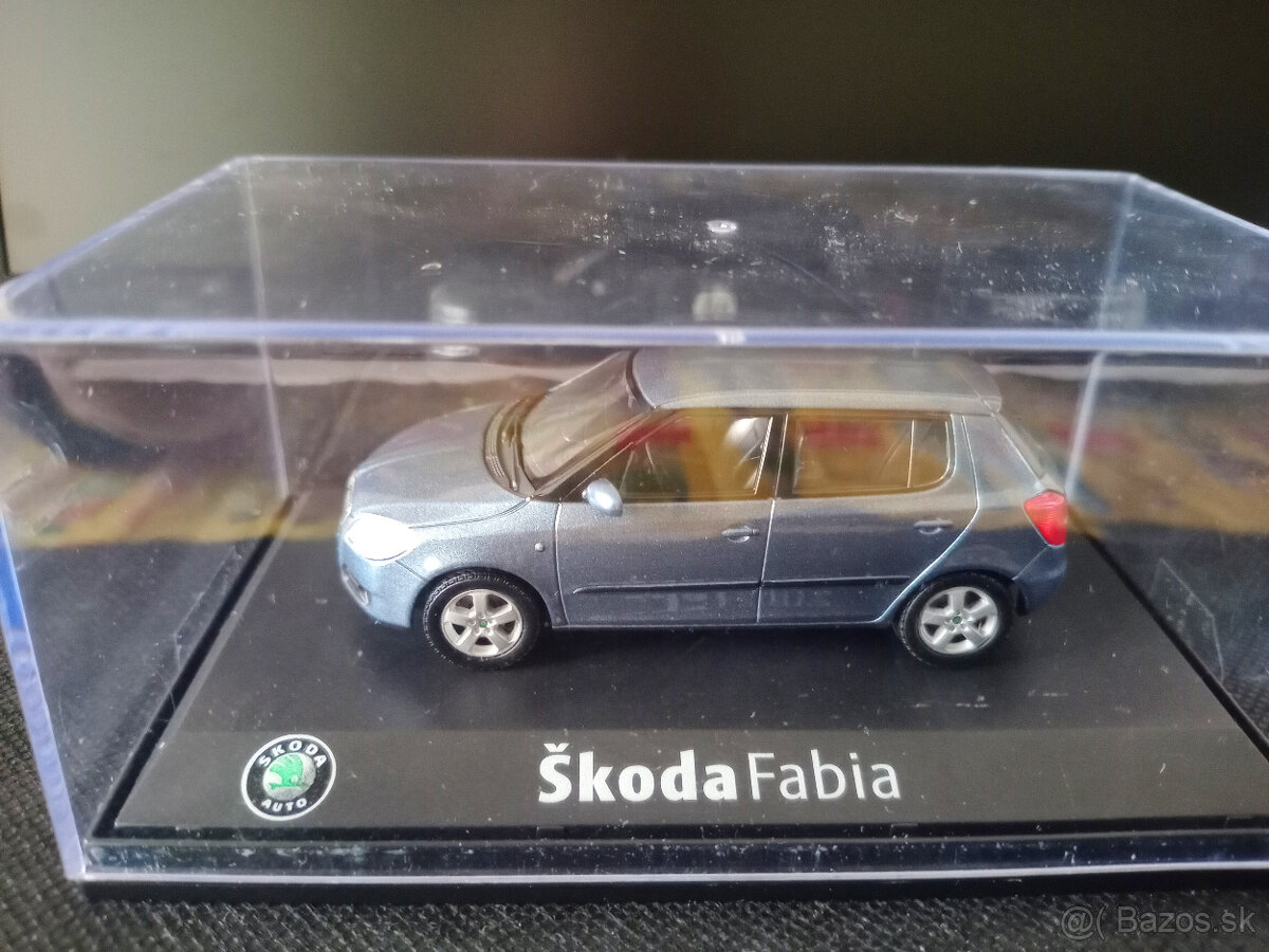 1/43  Skoda fabia 2