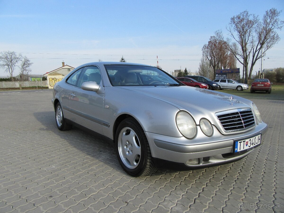 Mercedes-Benz CLK Kupé 200