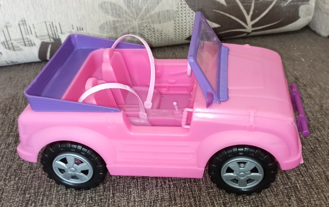 Barbie auto