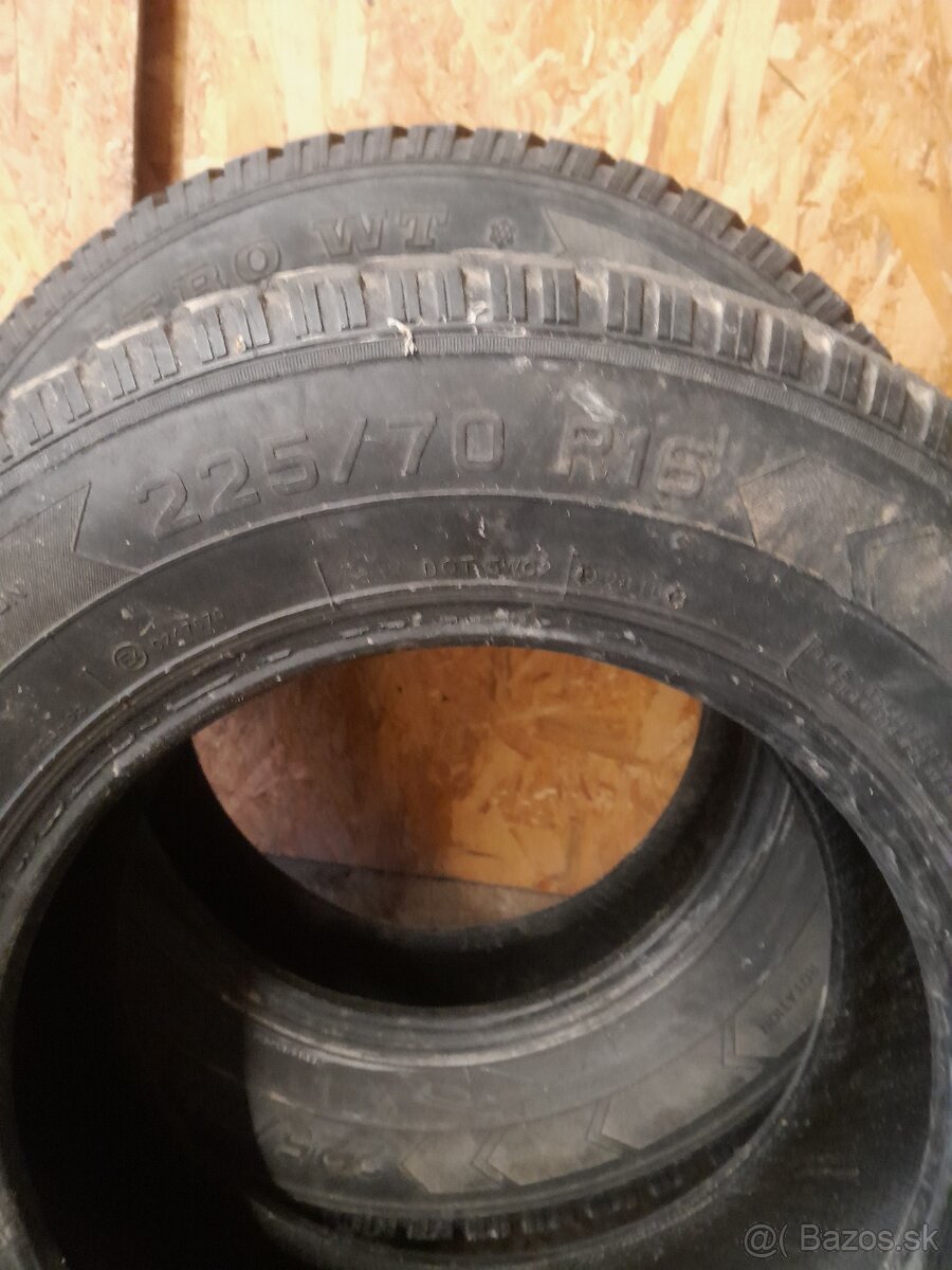 Zimné pneumatiky 225/70R16