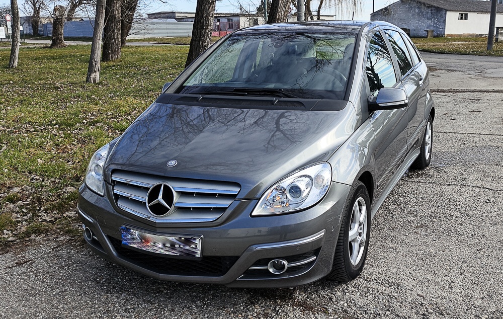 Mercedes-Benz B-класса 180 Sport