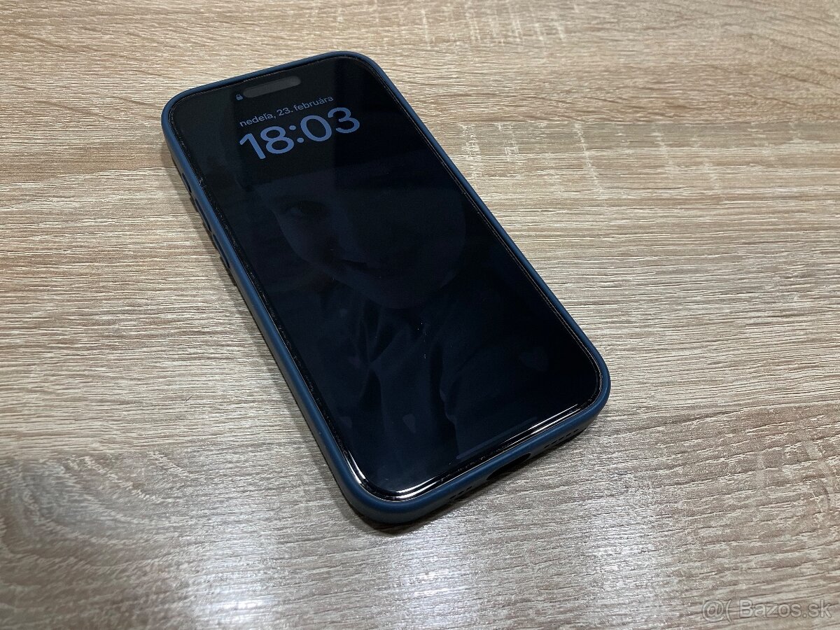 iPhone 15 pro 128gb