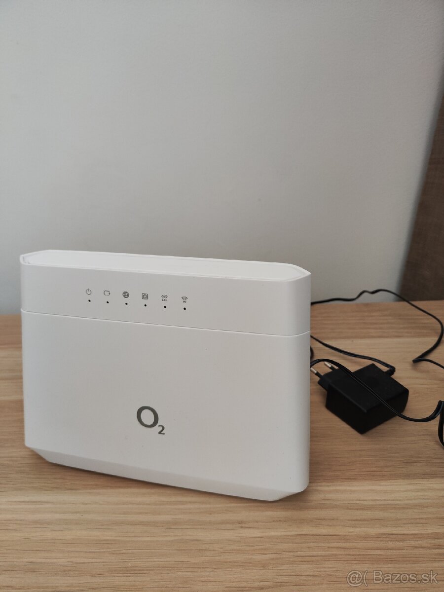 Predám Wifi router Zyxel EX3300-T0