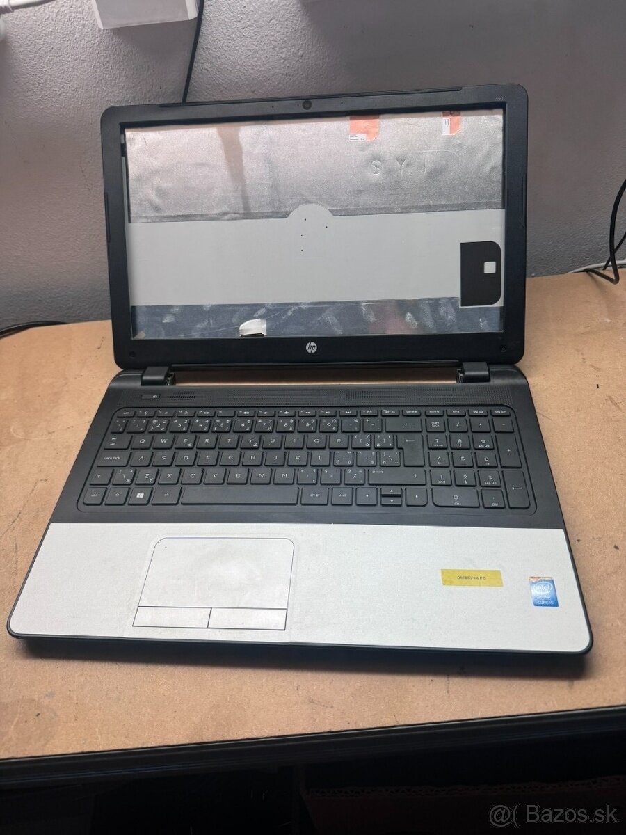 Predám pokazený notebook na náhradné diely zn. HP 350 G1