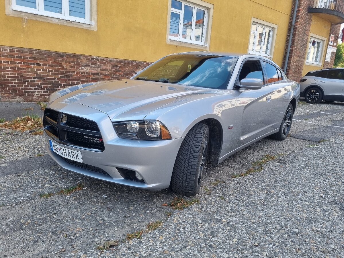 DODGE CHARGER