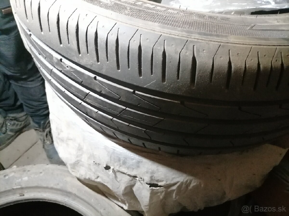 Letné pneu 235/55R 17