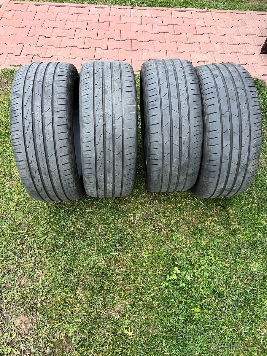 Hankook Ventus 225/40 R18 letne pneumatiky