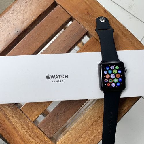 predam inteligentné hodinky apple watch