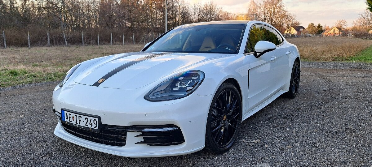 Porsche Panamera 4 2018