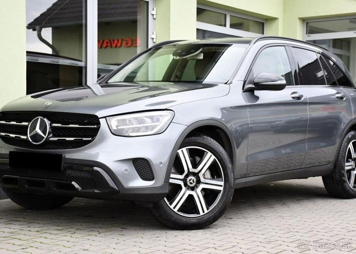 Mercedes-Benz GLC 220d 4MATIC N.TOP LED CARPLAY 143 kw