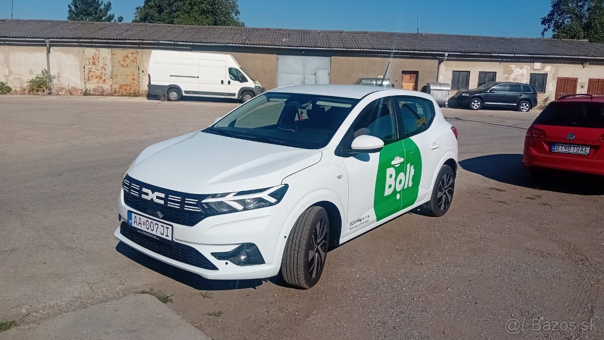 Dam do prenajmu auto na BOLT - DACIA Sandero - LPG + benzin