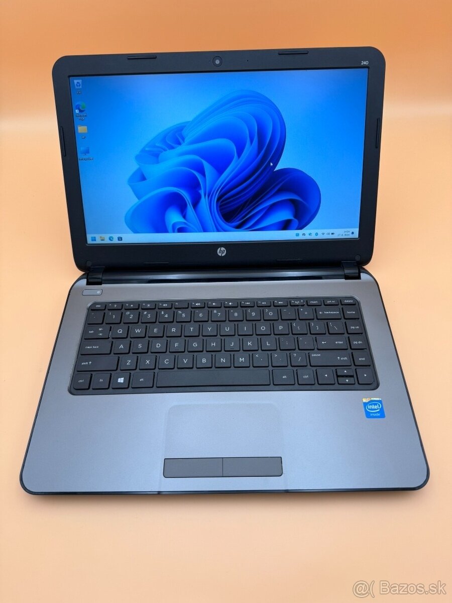 Notebook 14" HP.Intel Celeron 2x2,16GHz.8gb ram.120gb SSD.