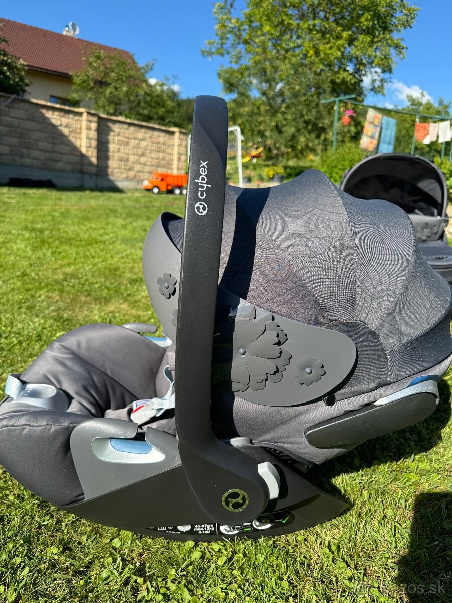 Vajicko Cybex