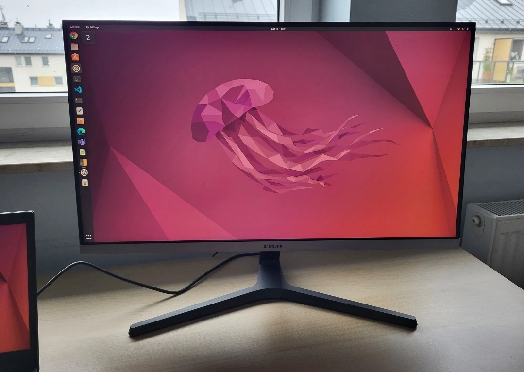 LCD MONITOR 4K SAMSUNG 28"