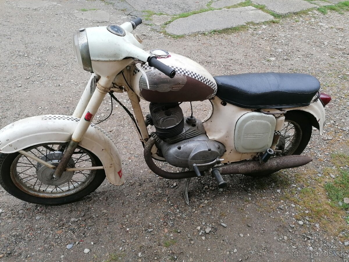 Jawa 350 automatic