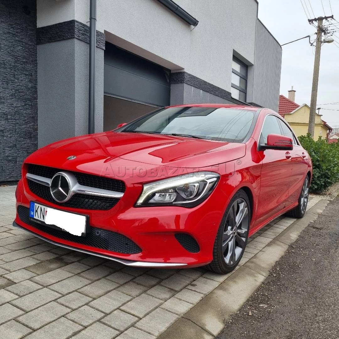 Mercedes-Benz CLA Kupé 180 AMG Line A/T