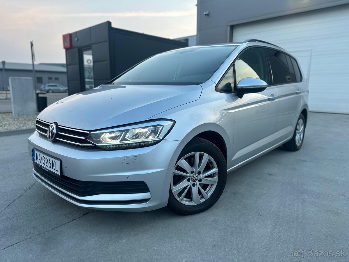 Volkswagen Touran 2.0 TDI DSG 7 miestny