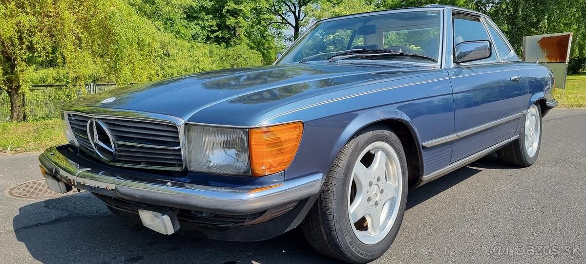 Mercedes-Benz 500 SL R107 1982r.