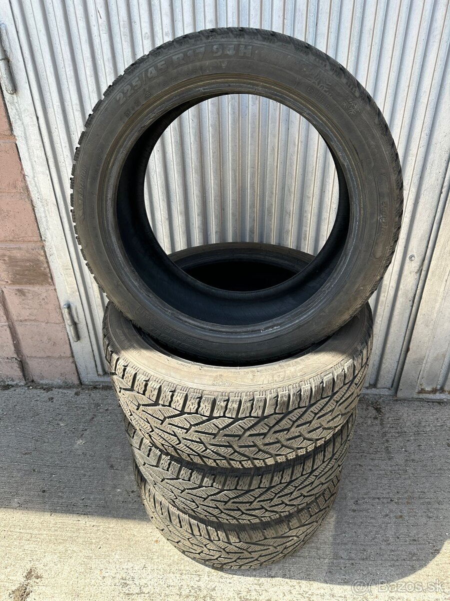 Zimne pneumatiky Sebring 225/45 R17