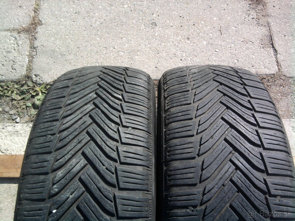 Predam zimne pneu 205 /55 R16 Michelin