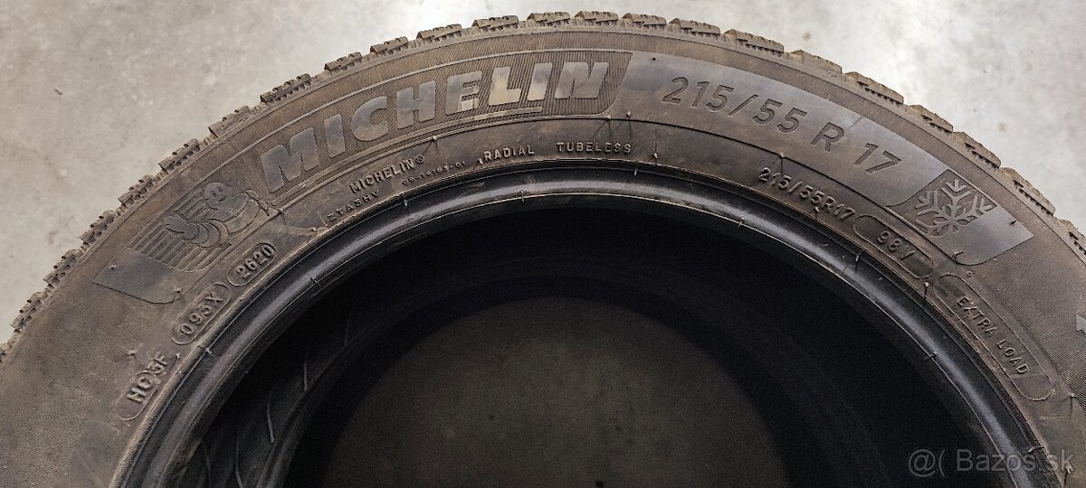 Michelin Alpin 6 215 55 r17 98v xl