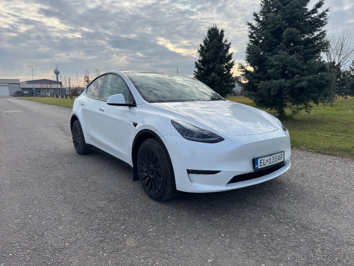 Tesla model Y dual motor long range