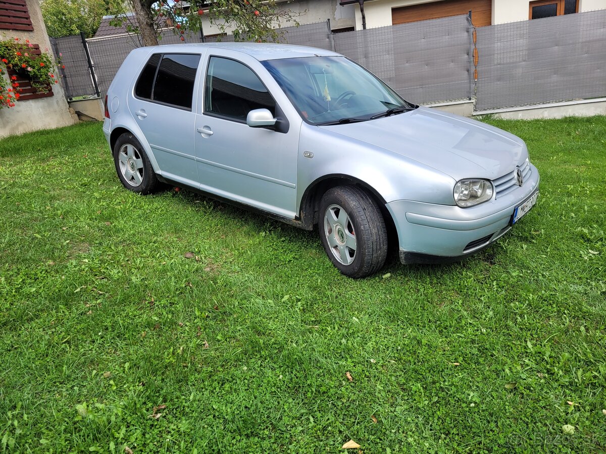 Volkswagen Golf 4