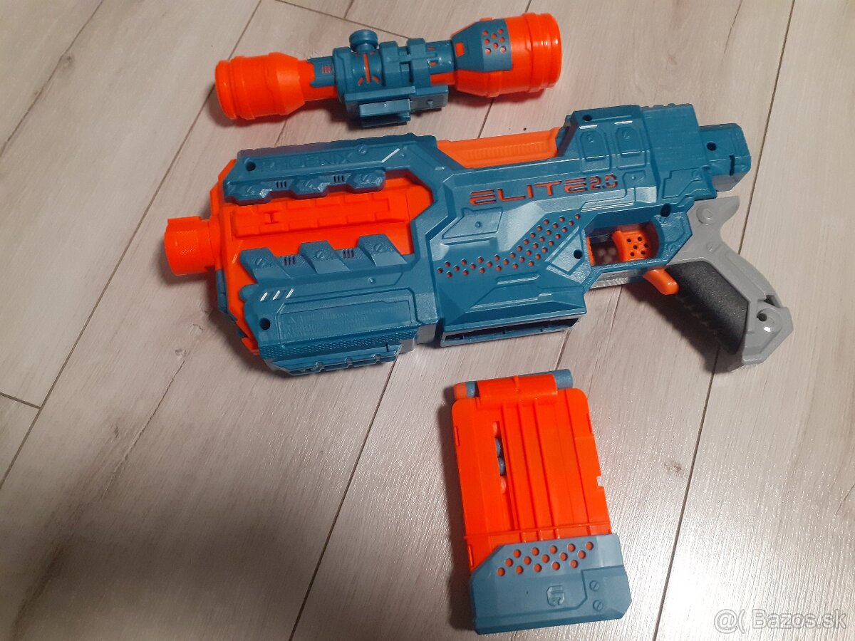 PISTOL SO ZASOBNIKOM NERF ELITE 2