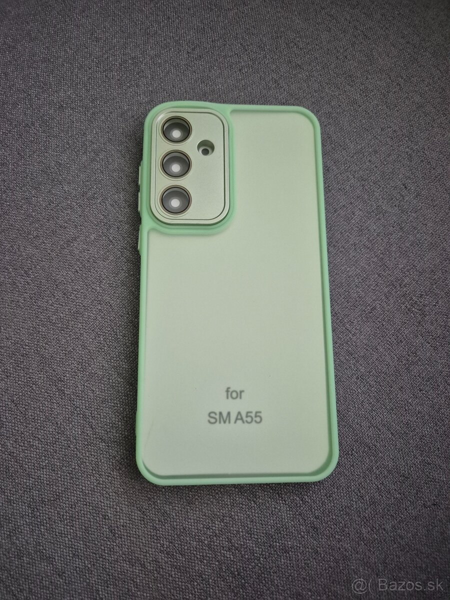 Cover zadný na Samsung A55 a svetlo zelený chráni fotoaparát