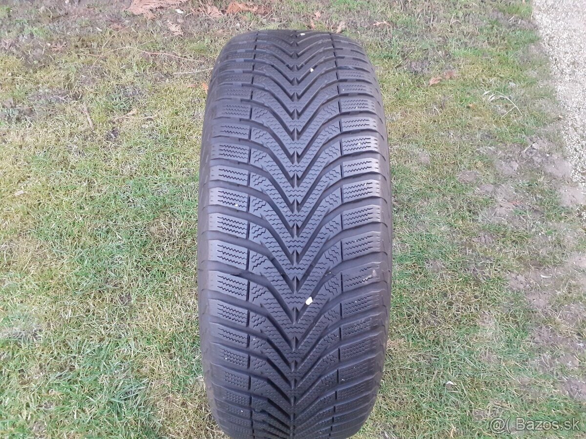 175/65 r15 Vredestein , 4ks, zimné, 8mm TOP