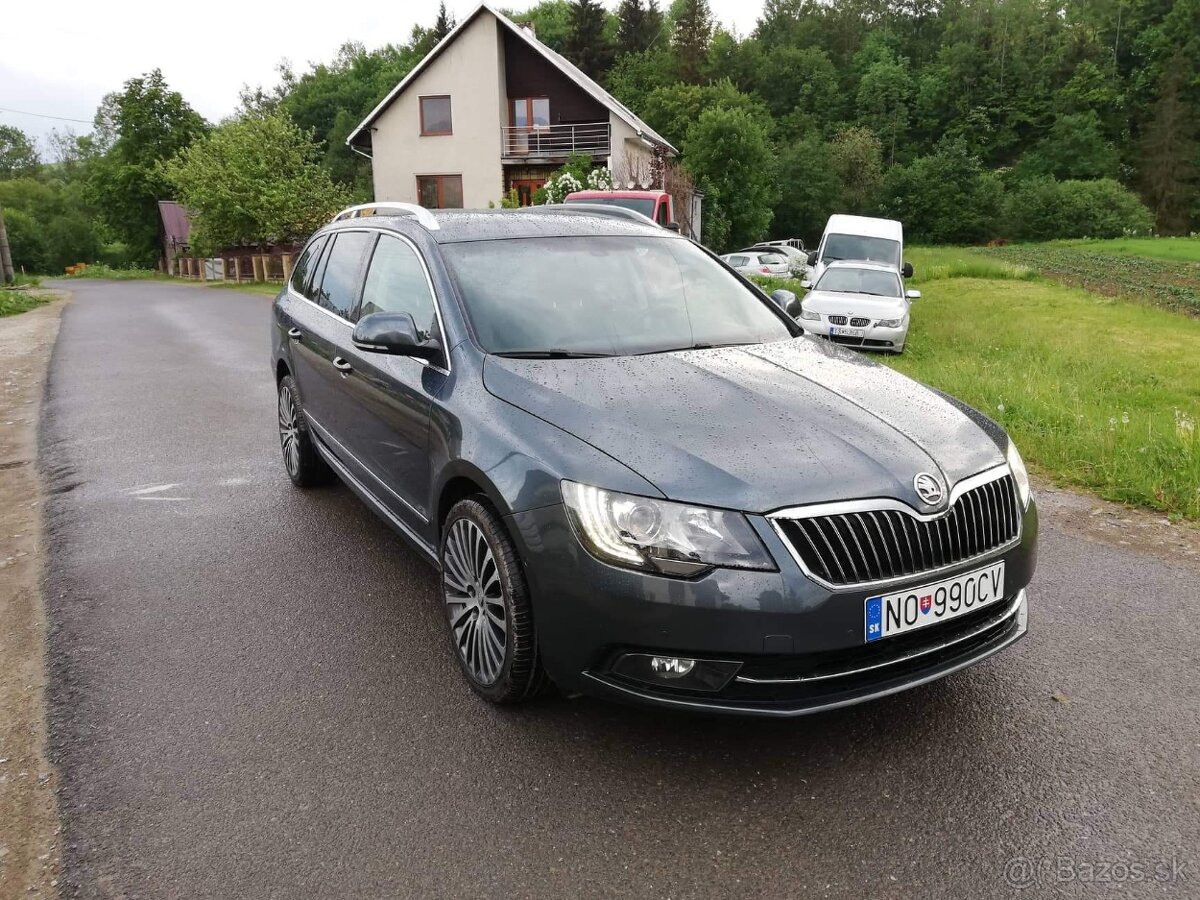 Škoda superb 2.0 DSG combi