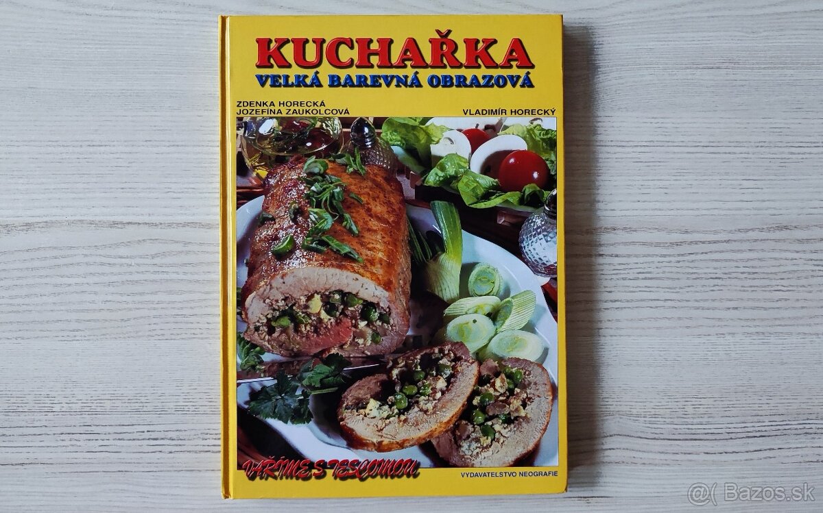 KUCHÁRKA - VELKÁ BAREVNÁ OBRAZOVÁ - VARÍME S TESCOMOU