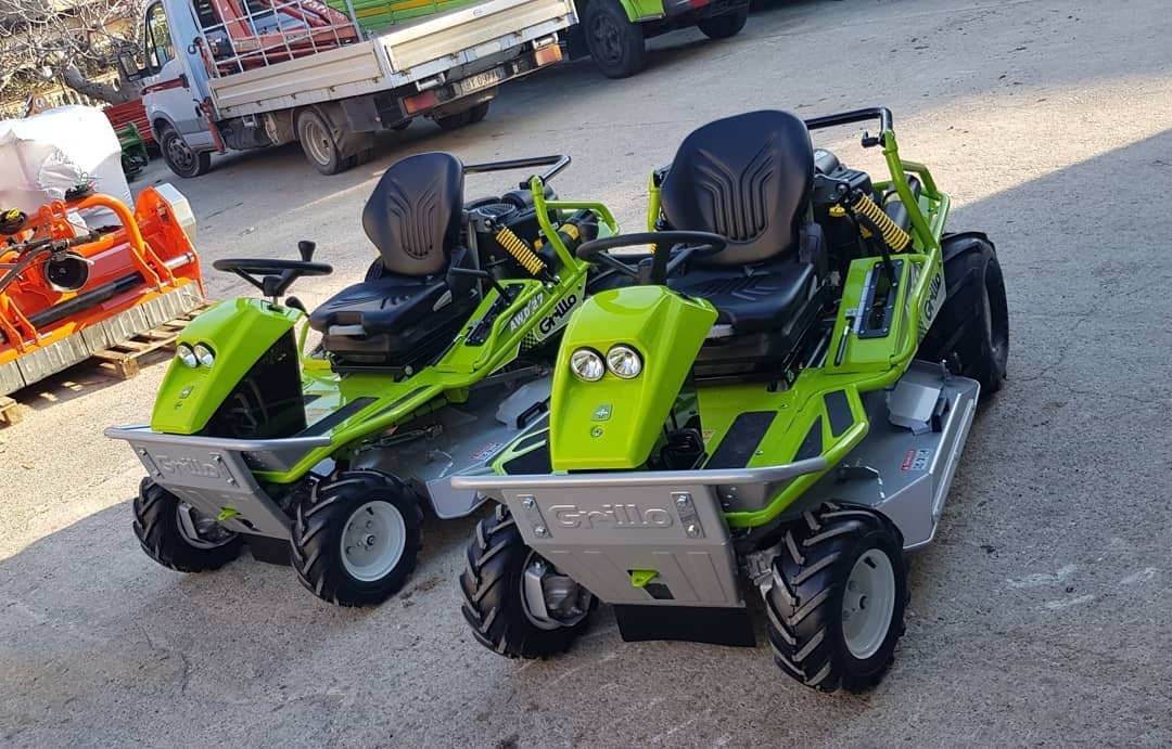 DCSK profi tech - Grillo Climber 10AWD27 Traktorová kosačka