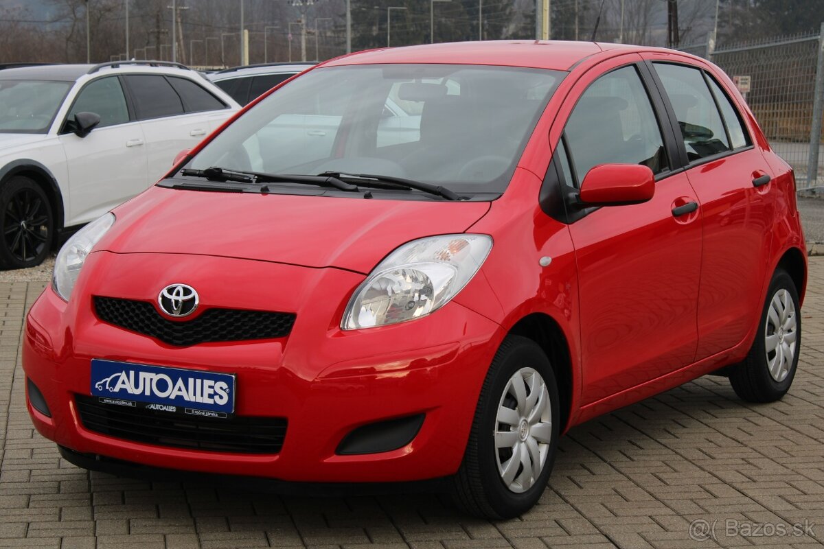 Toyota Yaris 1,0 VVT - i 51 kW COOL 29 000KM -REZERVOVANÉ-